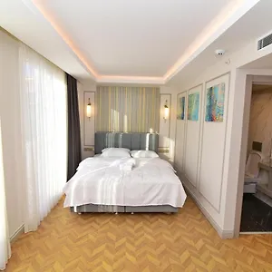 Hotel Serai ****