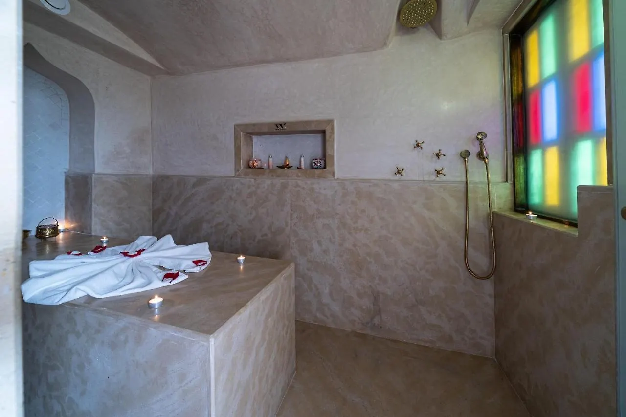 לינה וארוחת בוקר מרקש Riad Wazani Square & Spa