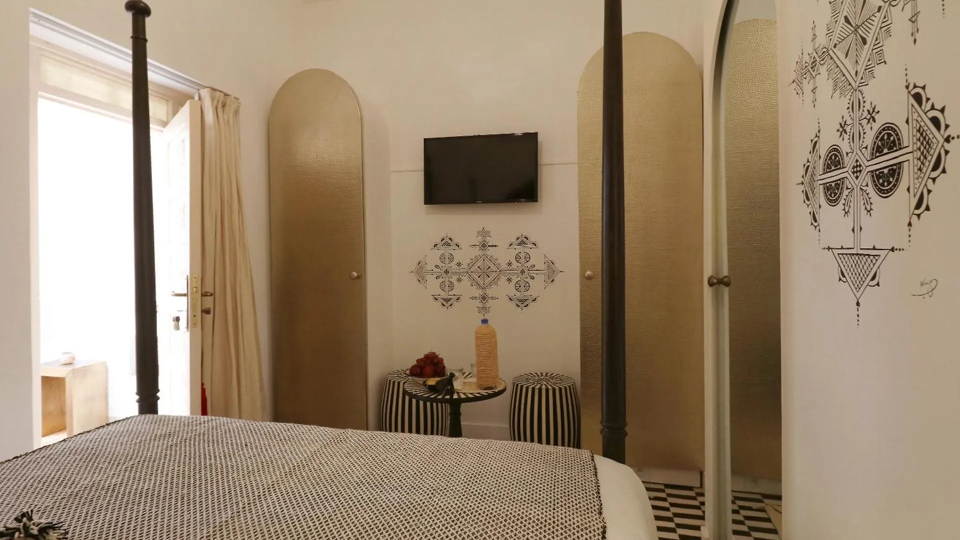 מרקש Riad Wazani Square & Spa